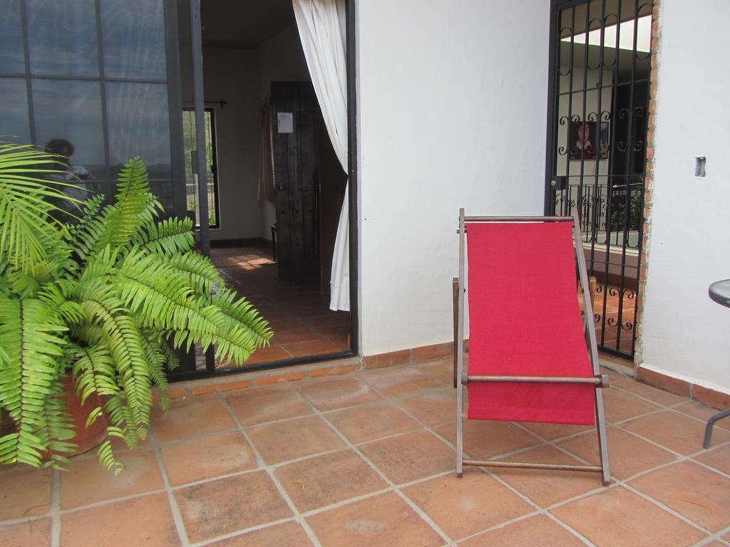 Bed and Breakfast La Colorada à Zacualpan Extérieur photo